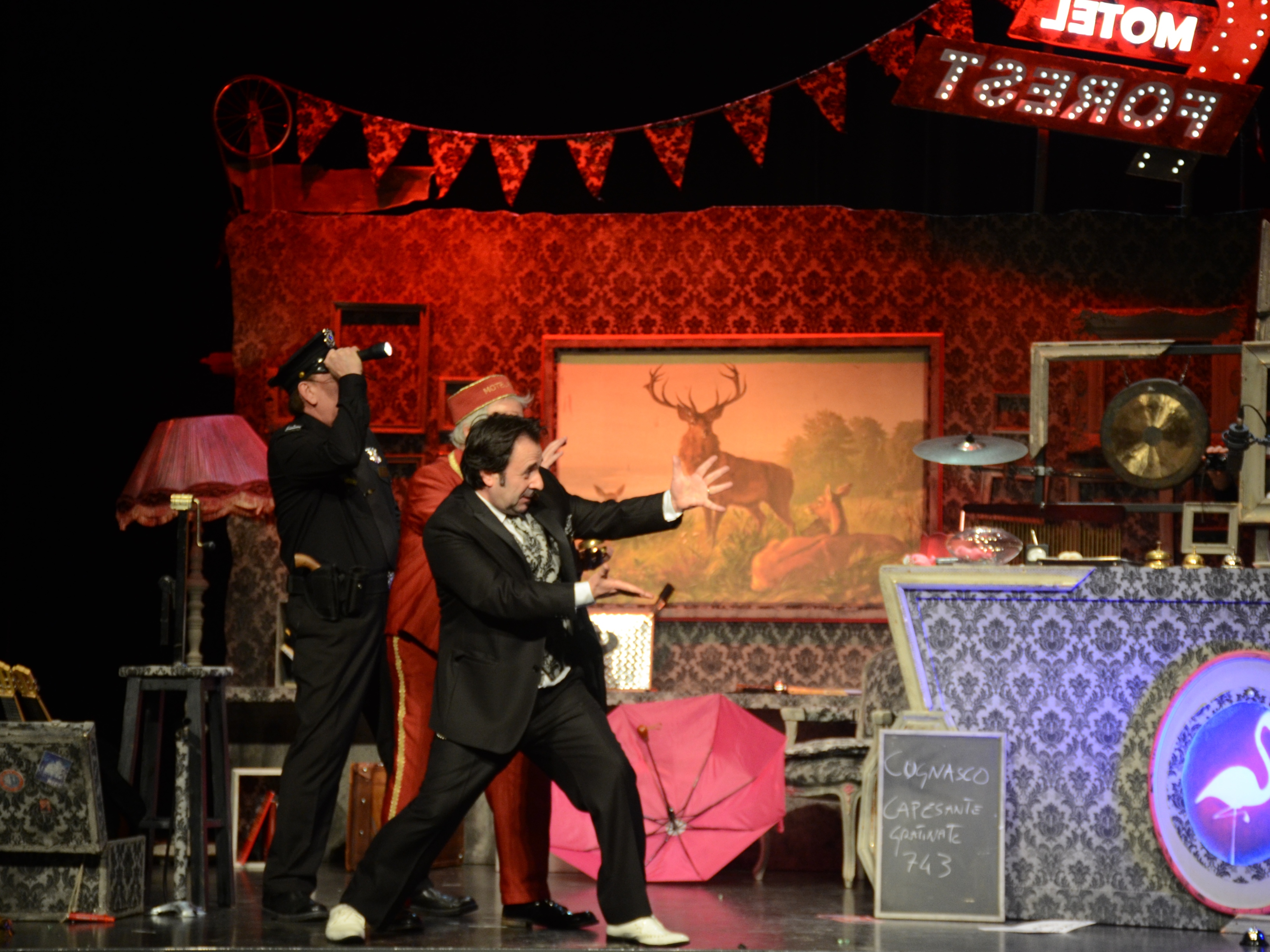 sevenrent spettacolo teatro Mago Forrest